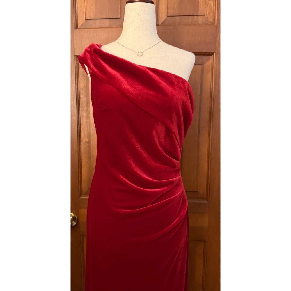 Xscape Velvet One-Shoulder Column Gown Womens Size 14 Red Maxi Holiday Wedding